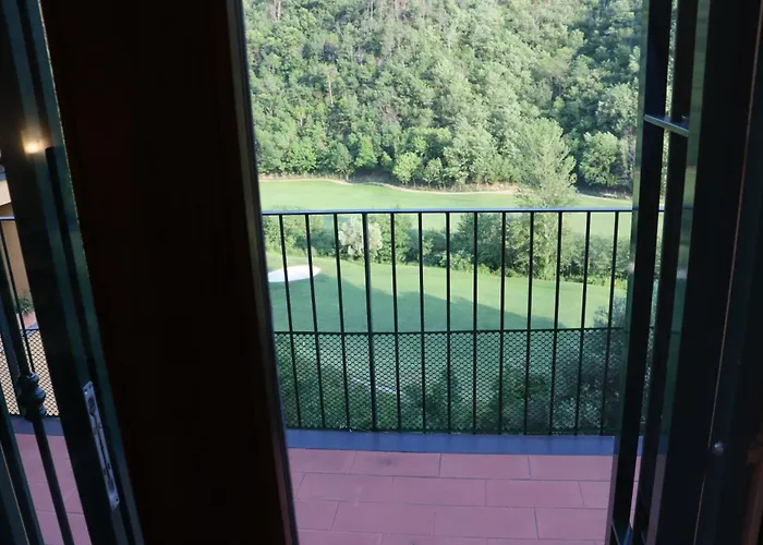 Dans Un Terrain De Golf, 5 Min De La En Voiture, Parking Gratuit Apartman Cogoleto